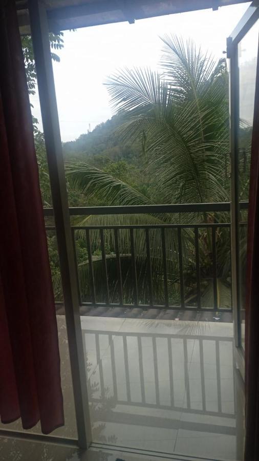 Riya Home Stay Munnar Anaviratty المظهر الخارجي الصورة