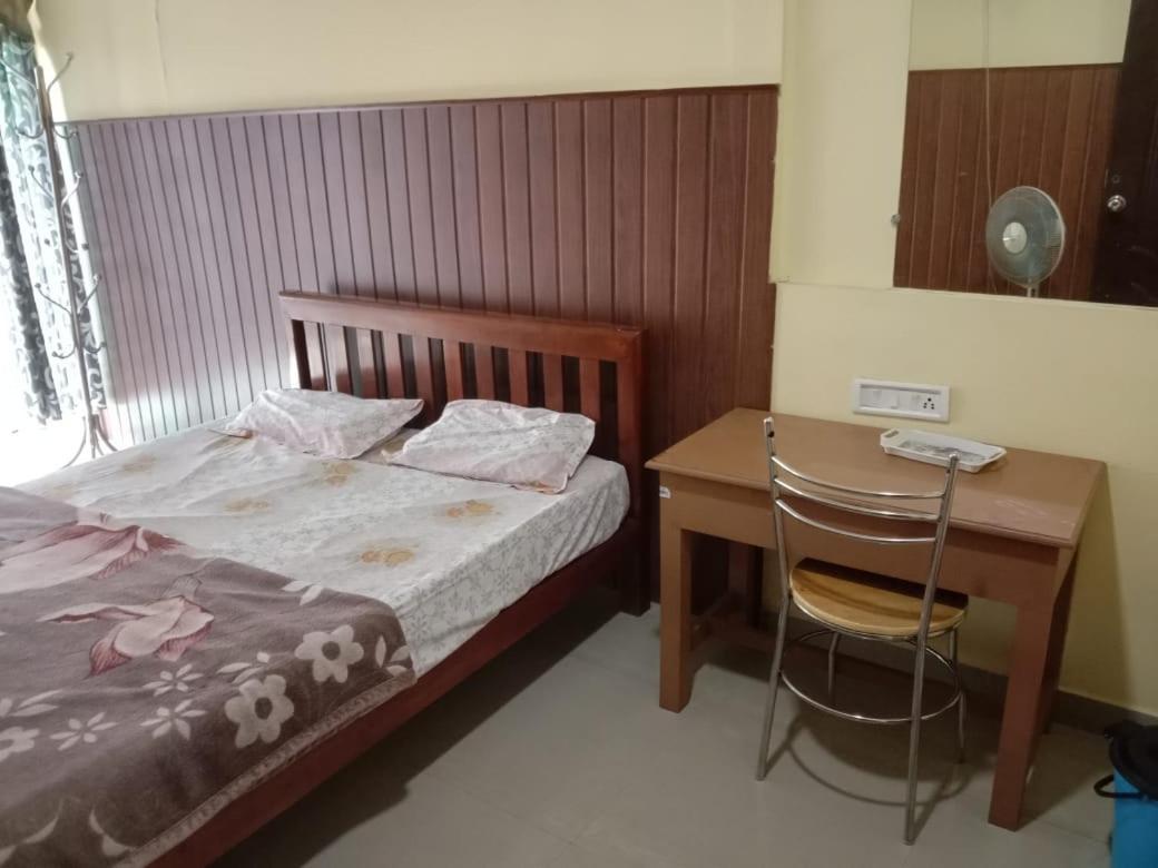 Riya Home Stay Munnar Anaviratty المظهر الخارجي الصورة