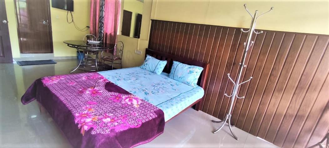 Riya Home Stay Munnar Anaviratty المظهر الخارجي الصورة